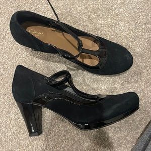 Black suede leather closed toed heels
